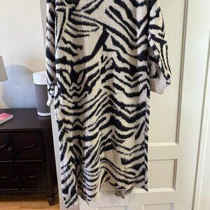 Out and About Cardigan – Tigre Knit” from the brand Show Me Your Mumu.